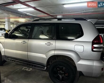 Серый Тойота Ленд Крузер Прадо, объемом двигателя 3.96 л и пробегом 250 тыс. км за 14000 $, фото 6 на Automoto.ua