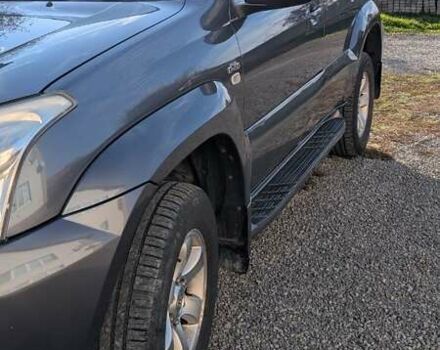 Серый Тойота Ленд Крузер Прадо, объемом двигателя 2.98 л и пробегом 386 тыс. км за 15000 $, фото 5 на Automoto.ua