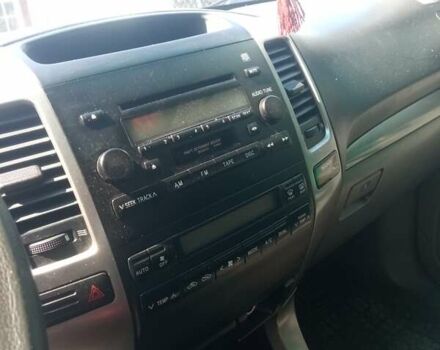 Серый Тойота Ленд Крузер Прадо, объемом двигателя 2.7 л и пробегом 240 тыс. км за 13000 $, фото 4 на Automoto.ua