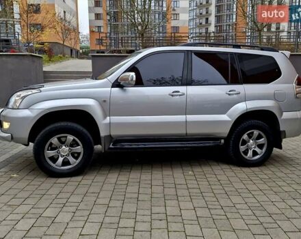 Серый Тойота Ленд Крузер Прадо, объемом двигателя 2.69 л и пробегом 327 тыс. км за 12950 $, фото 17 на Automoto.ua