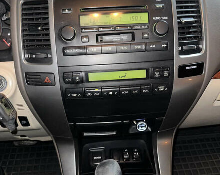 Серый Тойота Ленд Крузер Прадо, объемом двигателя 3.96 л и пробегом 250 тыс. км за 14000 $, фото 50 на Automoto.ua