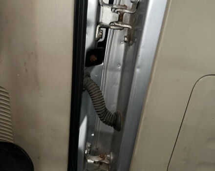 Серый Тойота Ленд Крузер Прадо, объемом двигателя 3.96 л и пробегом 250 тыс. км за 14000 $, фото 58 на Automoto.ua