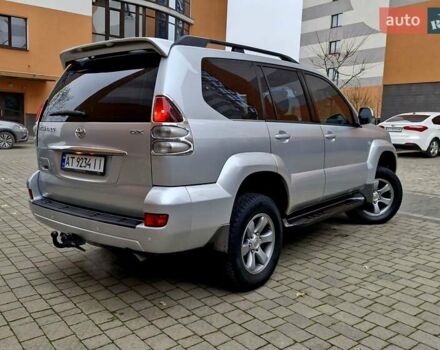 Серый Тойота Ленд Крузер Прадо, объемом двигателя 2.69 л и пробегом 327 тыс. км за 12950 $, фото 14 на Automoto.ua