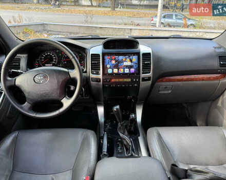 Сірий Тойота Ленд Крузер Прадо, об'ємом двигуна 3.96 л та пробігом 250 тис. км за 14300 $, фото 8 на Automoto.ua