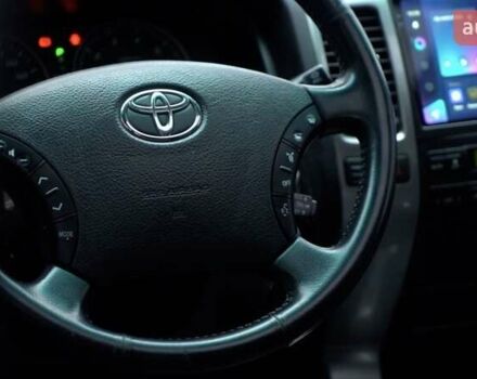 Сірий Тойота Ленд Крузер Прадо, об'ємом двигуна 3.96 л та пробігом 274 тис. км за 14700 $, фото 12 на Automoto.ua