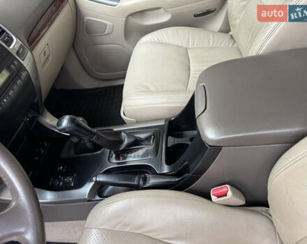 Сірий Тойота Ленд Крузер Прадо, об'ємом двигуна 3.96 л та пробігом 335 тис. км за 14200 $, фото 8 на Automoto.ua