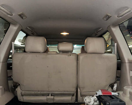 Серый Тойота Ленд Крузер Прадо, объемом двигателя 3.96 л и пробегом 250 тыс. км за 14000 $, фото 32 на Automoto.ua