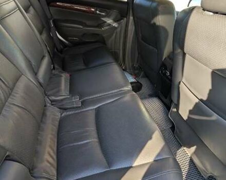 Серый Тойота Ленд Крузер Прадо, объемом двигателя 2.98 л и пробегом 386 тыс. км за 15000 $, фото 9 на Automoto.ua