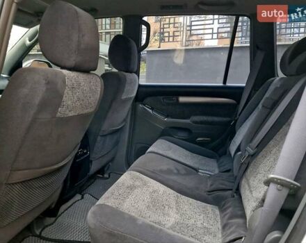 Серый Тойота Ленд Крузер Прадо, объемом двигателя 2.69 л и пробегом 327 тыс. км за 12950 $, фото 50 на Automoto.ua