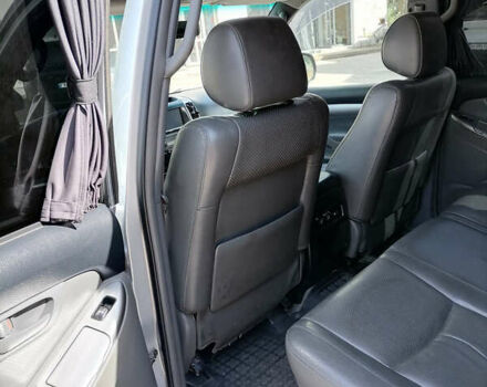 Серый Тойота Ленд Крузер Прадо, объемом двигателя 4 л и пробегом 283 тыс. км за 11500 $, фото 30 на Automoto.ua