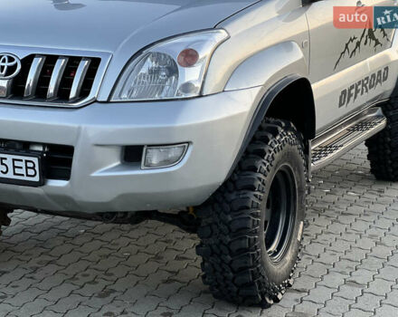 Серый Тойота Ленд Крузер Прадо, объемом двигателя 4 л и пробегом 320 тыс. км за 23000 $, фото 12 на Automoto.ua