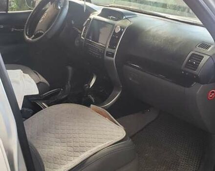 Серый Тойота Ленд Крузер Прадо, объемом двигателя 3.96 л и пробегом 265 тыс. км за 15000 $, фото 2 на Automoto.ua