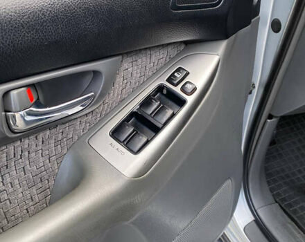 Сірий Тойота Ленд Крузер Прадо, об'ємом двигуна 2.7 л та пробігом 246 тис. км за 11000 $, фото 27 на Automoto.ua