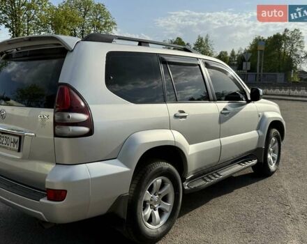 Тойота Ленд Крузер Прадо 2006 у Первомайском на Automoto.ua Сірий Тойота Ленд Крузер Прадо, об'ємом двигуна 2.69 л та пробігом 188 тис. км за 14300 $, фото 4 на Automoto.ua