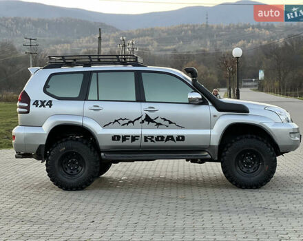 Серый Тойота Ленд Крузер Прадо, объемом двигателя 4 л и пробегом 320 тыс. км за 23000 $, фото 9 на Automoto.ua