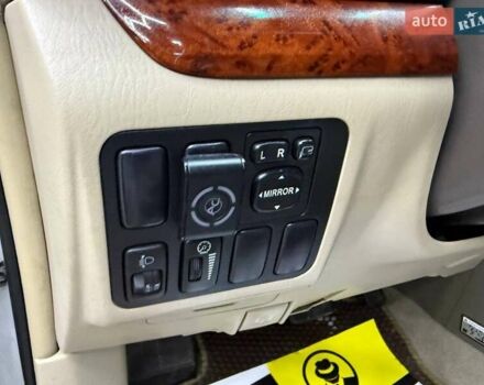 Серый Тойота Ленд Крузер Прадо, объемом двигателя 3.96 л и пробегом 229 тыс. км за 14200 $, фото 7 на Automoto.ua