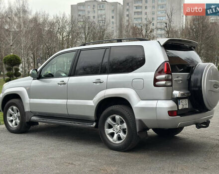 Серый Тойота Ленд Крузер Прадо, объемом двигателя 2.69 л и пробегом 286 тыс. км за 10900 $, фото 13 на Automoto.ua