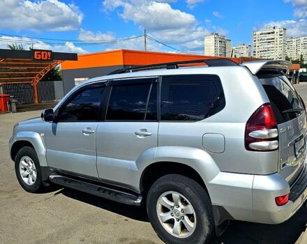 Сірий Тойота Ленд Крузер Прадо, об'ємом двигуна 4 л та пробігом 278 тис. км за 16500 $, фото 2 на Automoto.ua