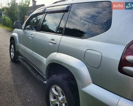 Сірий Тойота Ленд Крузер Прадо, об'ємом двигуна 4 л та пробігом 368 тис. км за 14999 $, фото 11 на Automoto.ua