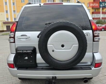 Тойота Ленд Крузер Прадо 2006 в Хмельницком на Automoto.ua Серый Тойота Ленд Крузер Прадо, объемом двигателя 4 л и пробегом 254 тыс. км за 12999 $, фото 12 на Automoto.ua
