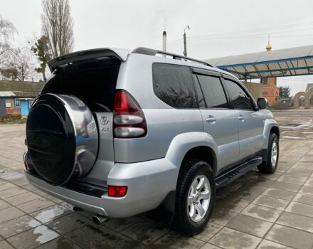 Серый Тойота Ленд Крузер Прадо, объемом двигателя 4 л и пробегом 200 тыс. км за 12000 $, фото 6 на Automoto.ua