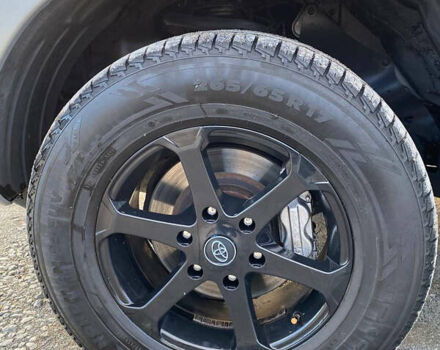 Сірий Тойота Ленд Крузер Прадо, об'ємом двигуна 2.7 л та пробігом 246 тис. км за 11000 $, фото 24 на Automoto.ua