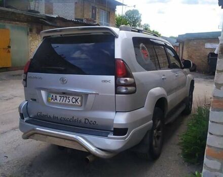 Серый Тойота Ленд Крузер Прадо, объемом двигателя 2.7 л и пробегом 230 тыс. км за 12500 $, фото 3 на Automoto.ua