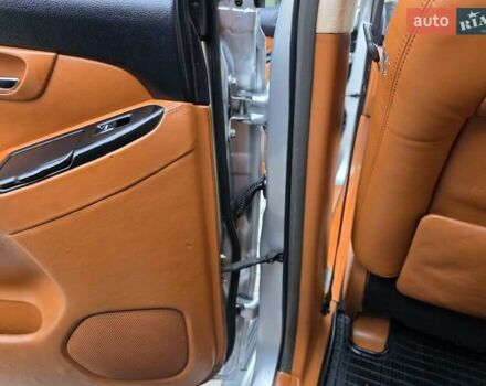 Тойота Ленд Крузер Прадо 2006 в Хмельницком на Automoto.ua Серый Тойота Ленд Крузер Прадо, объемом двигателя 4 л и пробегом 254 тыс. км за 12999 $, фото 92 на Automoto.ua