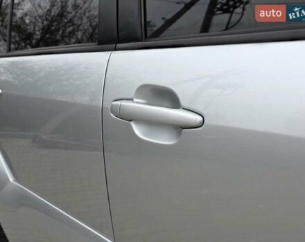 Тойота Ленд Крузер Прадо 2006 в Хмельницком на Automoto.ua Серый Тойота Ленд Крузер Прадо, объемом двигателя 4 л и пробегом 254 тыс. км за 12999 $, фото 30 на Automoto.ua