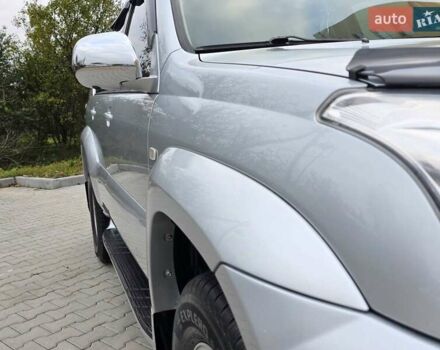 Тойота Ленд Крузер Прадо 2006 в Хмельницком на Automoto.ua Серый Тойота Ленд Крузер Прадо, объемом двигателя 4 л и пробегом 254 тыс. км за 12999 $, фото 26 на Automoto.ua