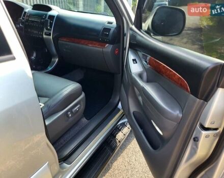 Сірий Тойота Ленд Крузер Прадо, об'ємом двигуна 4 л та пробігом 368 тис. км за 14999 $, фото 20 на Automoto.ua