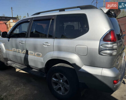 Тойота Ленд Крузер Прадо 2006 в Сумах на Automoto.ua Серый Тойота Ленд Крузер Прадо, объемом двигателя 2.7 л и пробегом 195 тыс. км за 13900 $, фото 8 на Automoto.ua