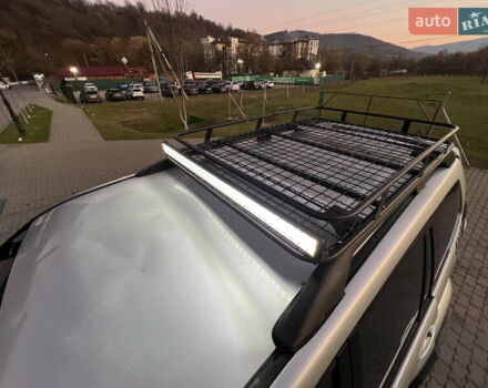 Серый Тойота Ленд Крузер Прадо, объемом двигателя 4 л и пробегом 320 тыс. км за 23000 $, фото 46 на Automoto.ua