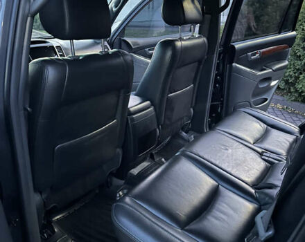 Серый Тойота Ленд Крузер Прадо, объемом двигателя 4 л и пробегом 393 тыс. км за 13999 $, фото 17 на Automoto.ua