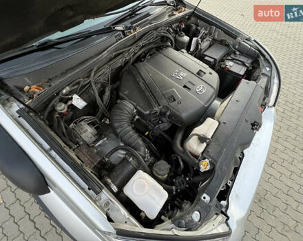 Серый Тойота Ленд Крузер Прадо, объемом двигателя 4 л и пробегом 320 тыс. км за 23000 $, фото 44 на Automoto.ua