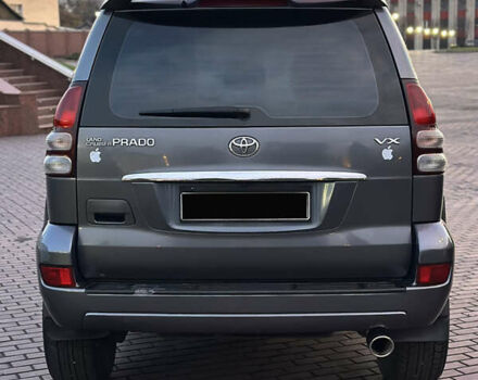 Серый Тойота Ленд Крузер Прадо, объемом двигателя 4 л и пробегом 393 тыс. км за 13999 $, фото 12 на Automoto.ua