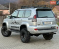 Серый Тойота Ленд Крузер Прадо, объемом двигателя 4 л и пробегом 320 тыс. км за 23000 $, фото 2 на Automoto.ua