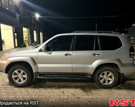 Сірий Тойота Ленд Крузер Прадо, об'ємом двигуна 2.7 л та пробігом 192 тис. км за 12999 $, фото 2 на Automoto.ua