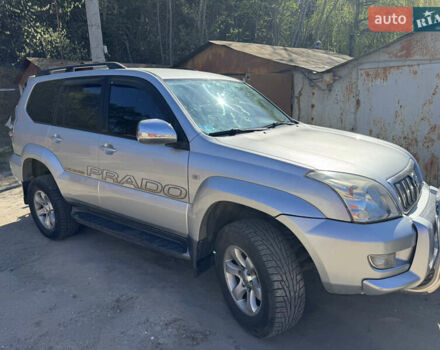 Тойота Ленд Крузер Прадо 2006 в Сумах на Automoto.ua Серый Тойота Ленд Крузер Прадо, объемом двигателя 2.7 л и пробегом 195 тыс. км за 13900 $, фото 5 на Automoto.ua