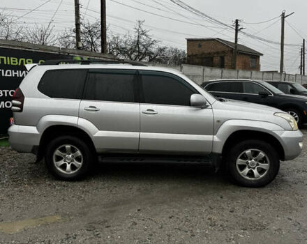 Сірий Тойота Ленд Крузер Прадо, об'ємом двигуна 4 л та пробігом 396 тис. км за 12800 $, фото 2 на Automoto.ua