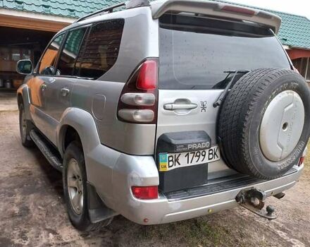 Серый Тойота Ленд Крузер Прадо, объемом двигателя 3 л и пробегом 165 тыс. км за 16000 $, фото 4 на Automoto.ua