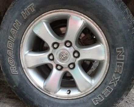 Серый Тойота Ленд Крузер Прадо, объемом двигателя 3 л и пробегом 165 тыс. км за 16000 $, фото 8 на Automoto.ua