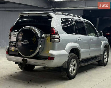 Серый Тойота Ленд Крузер Прадо, объемом двигателя 3.96 л и пробегом 229 тыс. км за 13500 $, фото 5 на Automoto.ua