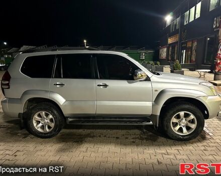 Сірий Тойота Ленд Крузер Прадо, об'ємом двигуна 2.7 л та пробігом 192 тис. км за 12999 $, фото 1 на Automoto.ua