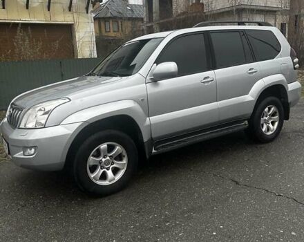 Серый Тойота Ленд Крузер Прадо, объемом двигателя 3.96 л и пробегом 215 тыс. км за 18500 $, фото 2 на Automoto.ua