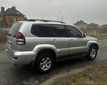 Серый Тойота Ленд Крузер Прадо, объемом двигателя 3.96 л и пробегом 215 тыс. км за 18500 $, фото 8 на Automoto.ua