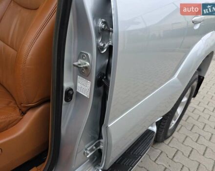 Тойота Ленд Крузер Прадо 2006 в Хмельницком на Automoto.ua Серый Тойота Ленд Крузер Прадо, объемом двигателя 4 л и пробегом 254 тыс. км за 12999 $, фото 73 на Automoto.ua