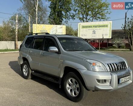 Тойота Ленд Крузер Прадо 2006 у Первомайском на Automoto.ua Сірий Тойота Ленд Крузер Прадо, об'ємом двигуна 2.69 л та пробігом 188 тис. км за 14300 $, фото 2 на Automoto.ua