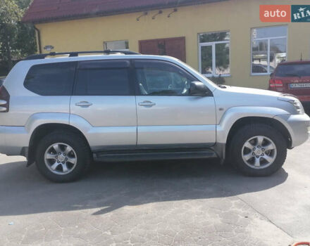 Серый Тойота Ленд Крузер Прадо, объемом двигателя 4 л и пробегом 283 тыс. км за 11500 $, фото 2 на Automoto.ua