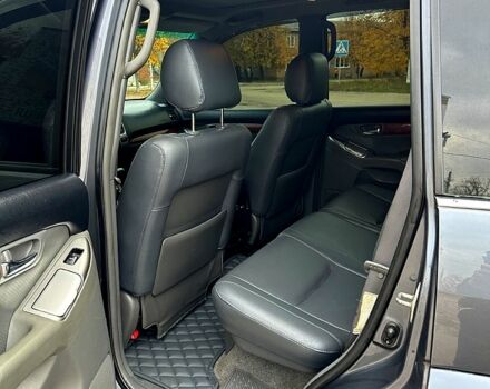 Серый Тойота Ленд Крузер Прадо, объемом двигателя 4 л и пробегом 291 тыс. км за 15500 $, фото 5 на Automoto.ua